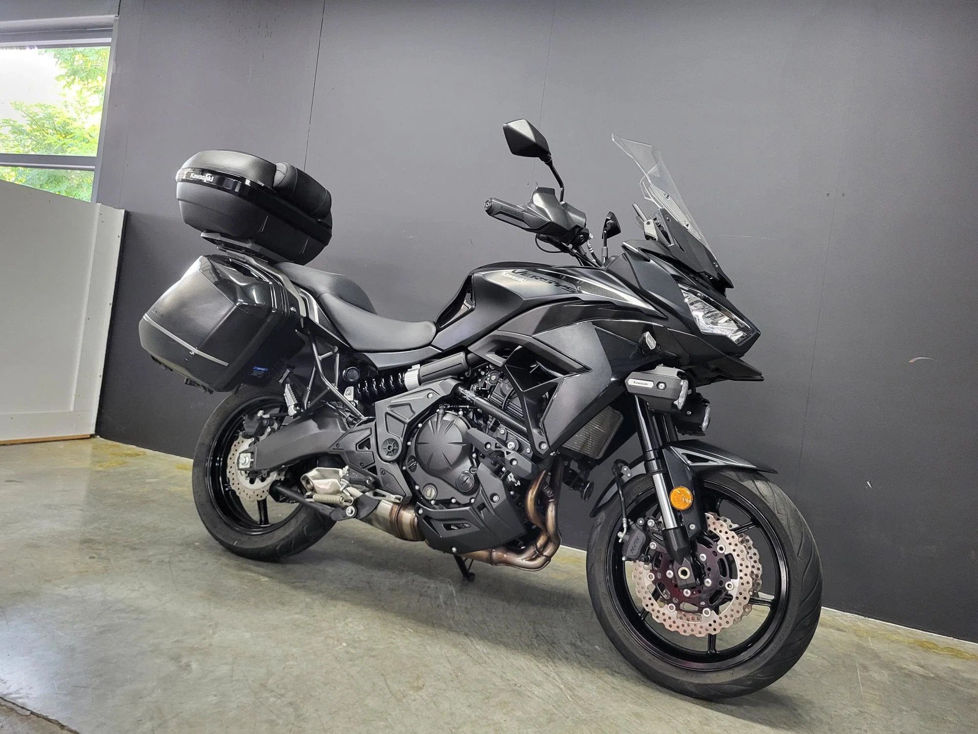 Kawasaki Versys 650 GT (BTW) heerlijk comfortabel (bj 2024), Motoren, Meer dan 35 kW, Overig, 650 cc, Gebruikt