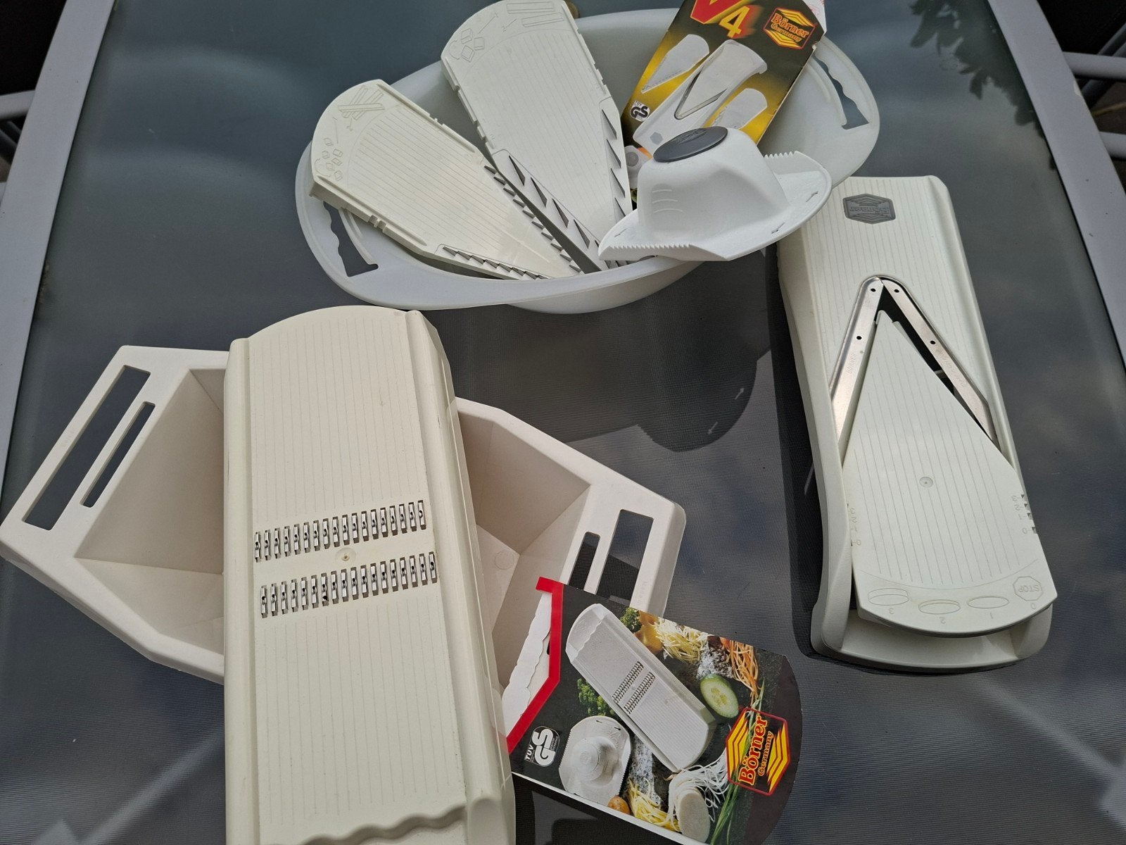 Nieuwe  BÖRNER Mandoline met toebehoren, Ophalen, Nieuw, Natuurlijk materiaal, Snijmachine