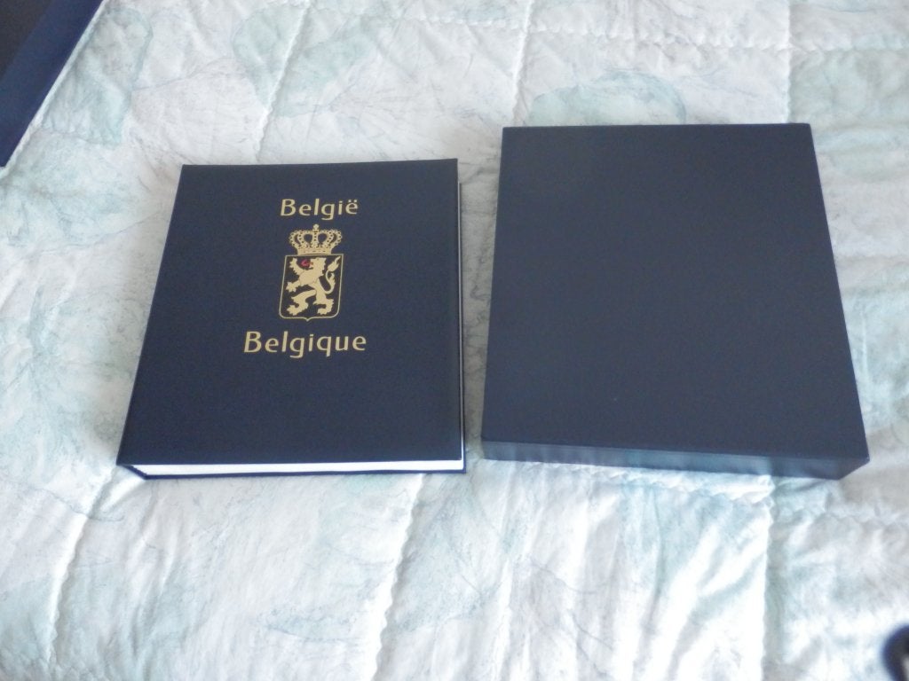 Volledig België Davo boek IV alles postfris., Ophalen, Met envelop, Postfris, 1e dag stempel