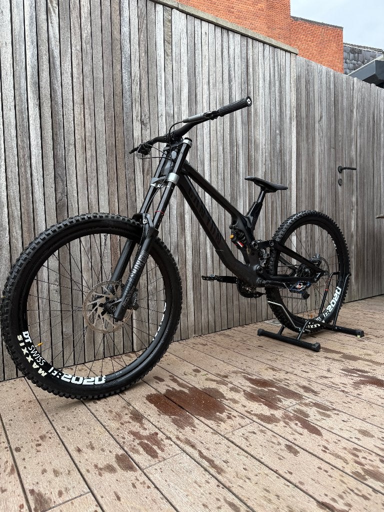 Canyon Sender CF - Carbon Downhill Fiets, Vélos & Vélomoteurs, Vélos | VTT & Mountainbikes, Enlèvement, Hommes, Frein à disque