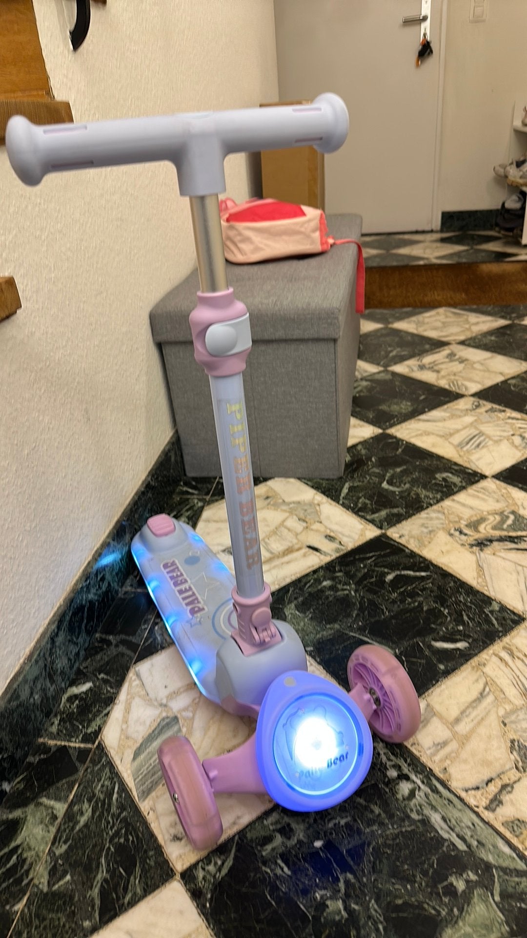 Trottinette pliable avec lumières et musique, pour enfant, Enlèvement, Comme neuf