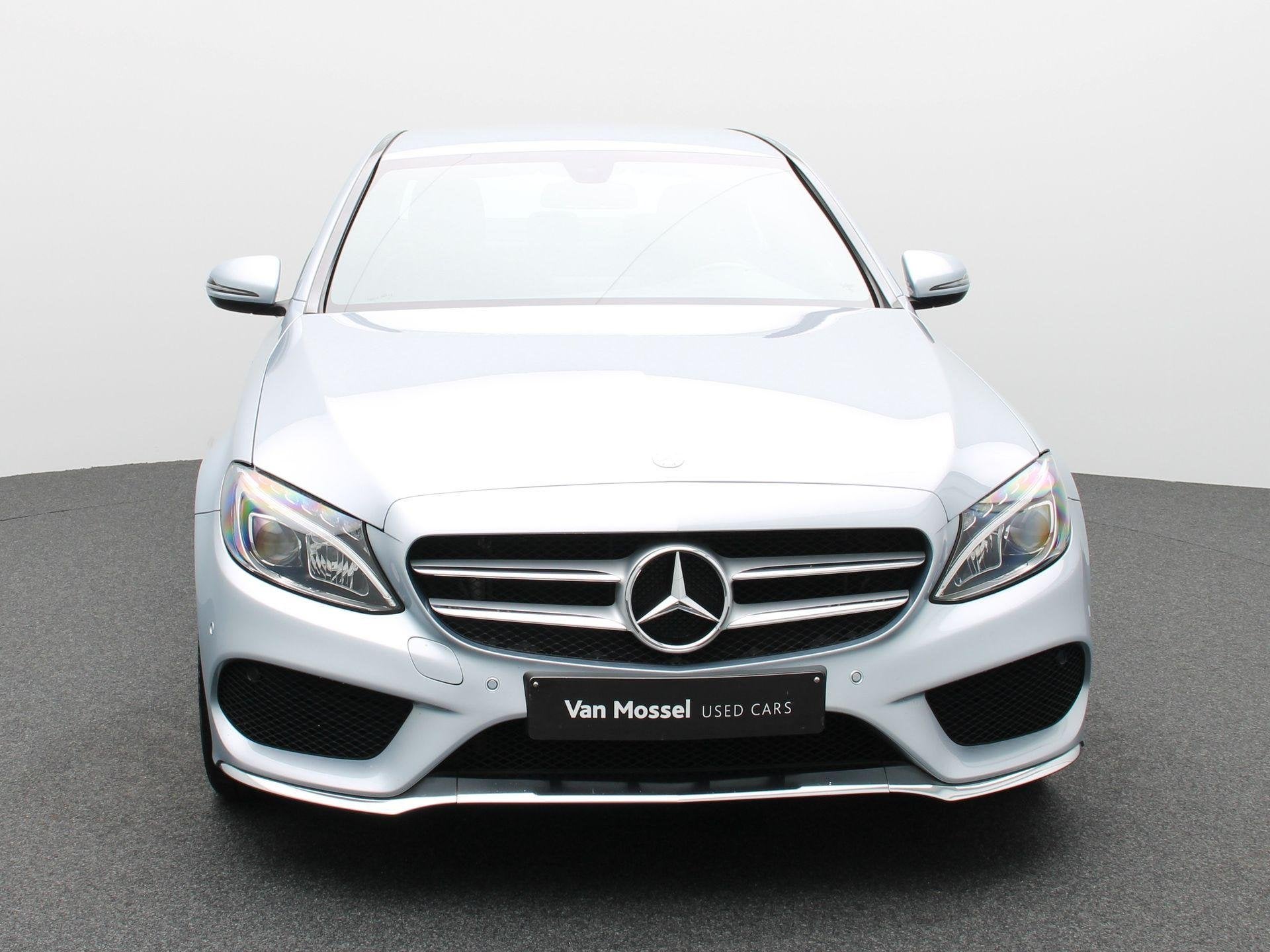 Mercedes-Benz C 200 Berline + AMG LINE + LEDER + 1Y USED CAR, Auto's, 4 deurs, Gebruikt, 4 cilinders, Verwarmde buitenspiegels