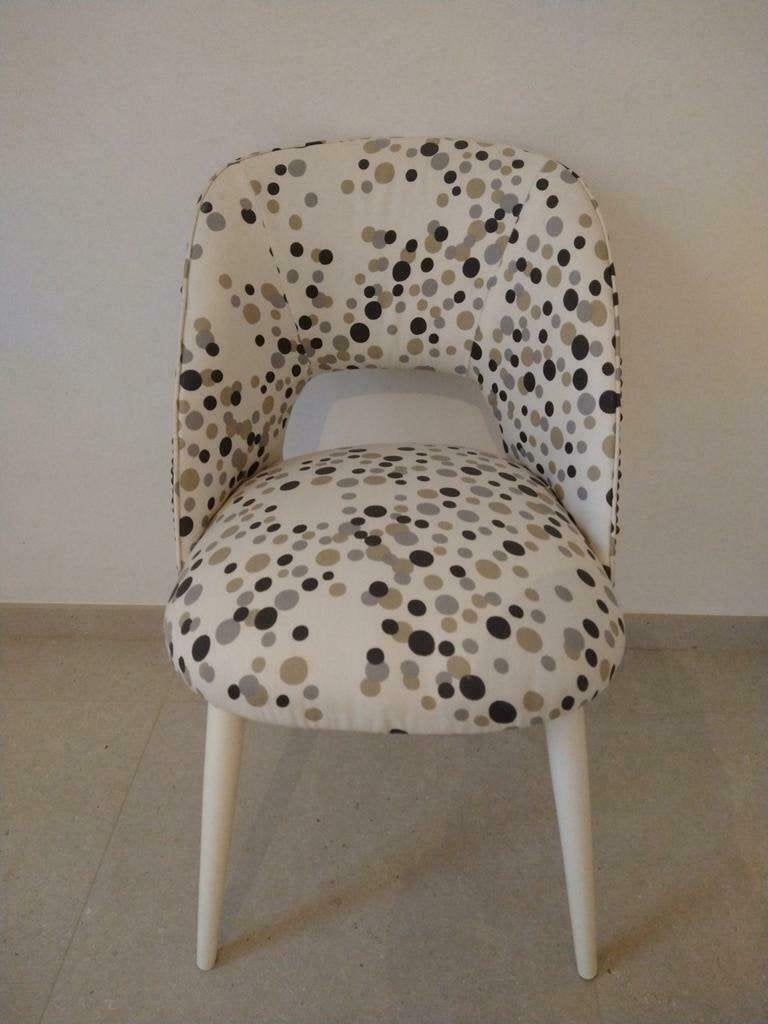Chaise ancienne décorative, Ophalen