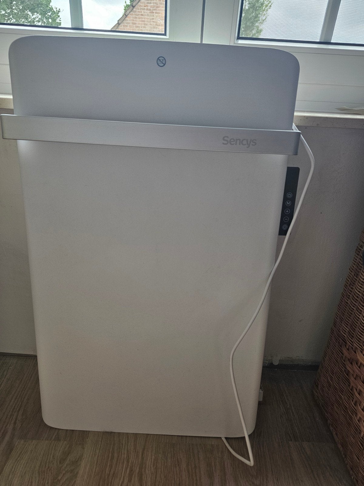 Badkamerverwarming met handdoekrek merk Sencys 800 watt, Doe-het-zelf en Bouw, Verwarming en Radiatoren, Ophalen, Radiator, Zo goed als nieuw