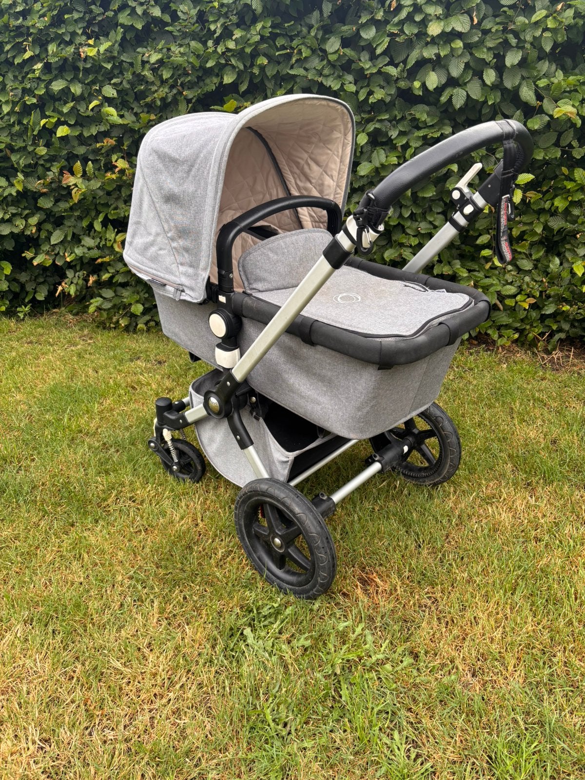 Bugaboo Cameleon 3 Kinderwagen + Meerijdplankje & Parasol, Bugaboo, Zo goed als nieuw, Verstelbare duwstang, Ophalen