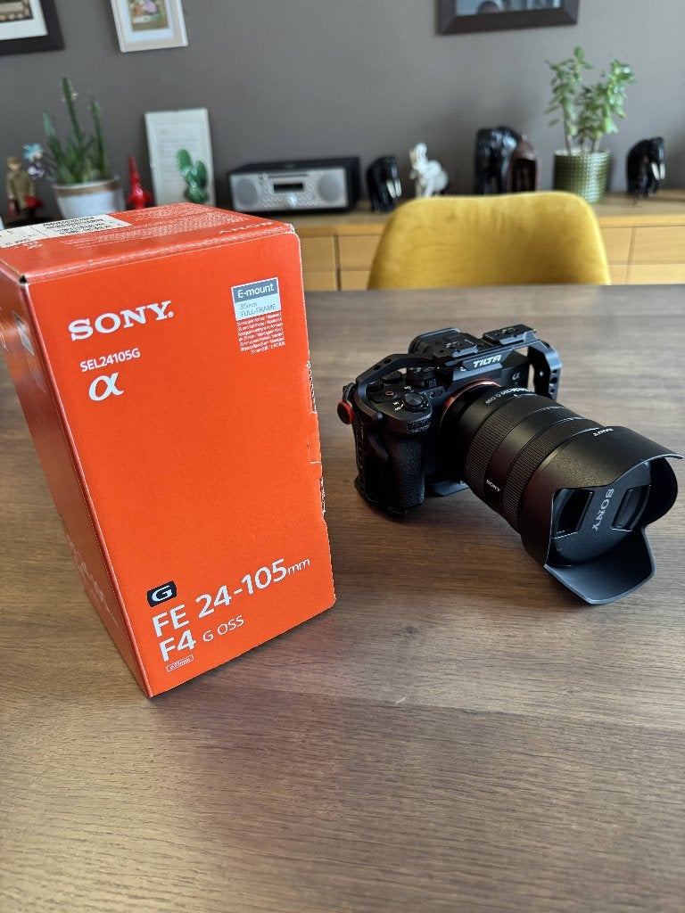 SONY FE 24-105 f4 G OSS, TV, Hi-fi & Vidéo, Sony, Pare-soleil, Monture Sony E, Téléobjectif