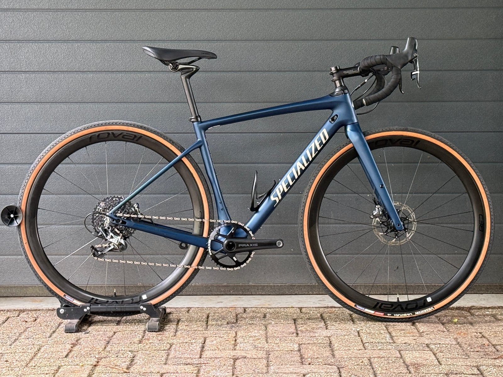 Specialized Diverge Expert, 28 inch, Gebruikt, Carbon, 10 tot 15 versnellingen