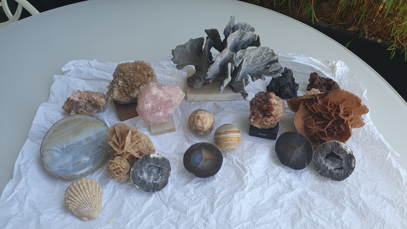 Verzameling mineralen., Verzamelen, Ophalen