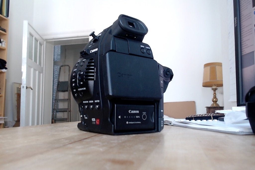 caméra caméscope Canon EOS C100, TV, Hi-fi & Vidéo, Carte mémoire, Enlèvement ou Envoi, Canon, Caméra