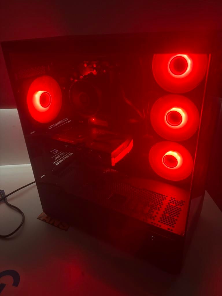 High end gaming pc plus steelseries apex pro mini, Computers en Software, Ophalen, Zo goed als nieuw, Gaming