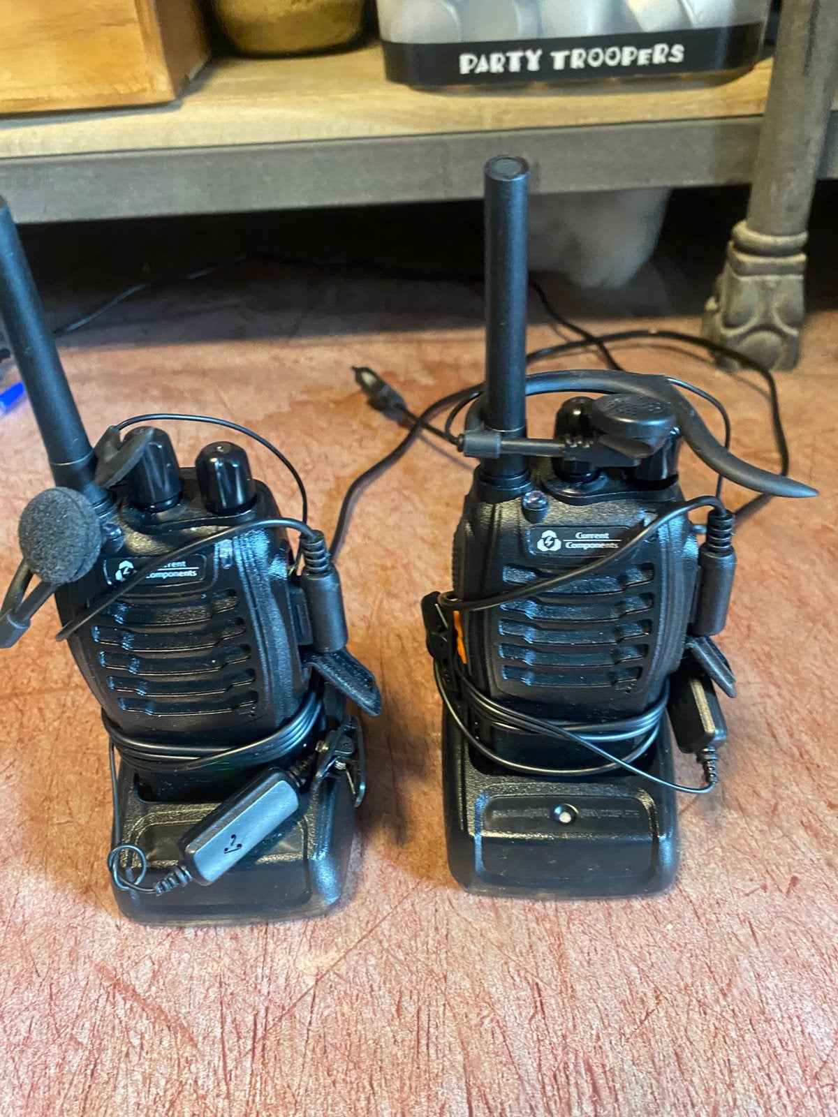 Walkie talkie, Ophalen, Zo goed als nieuw