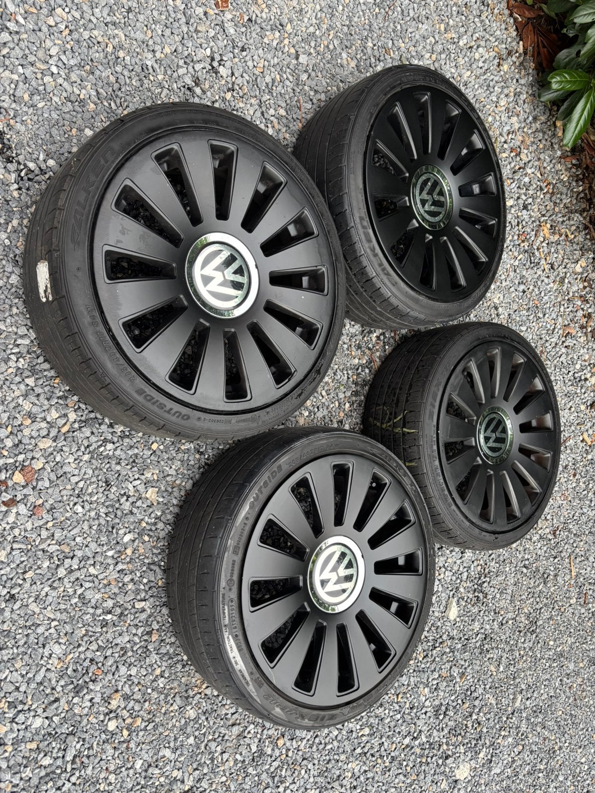 Jantes A8 17" 4x100 4x108, Autos : Pièces & Accessoires, Pneus & Jantes, Pneus et Jantes, Véhicule de tourisme, Pneus été, 205 mm
