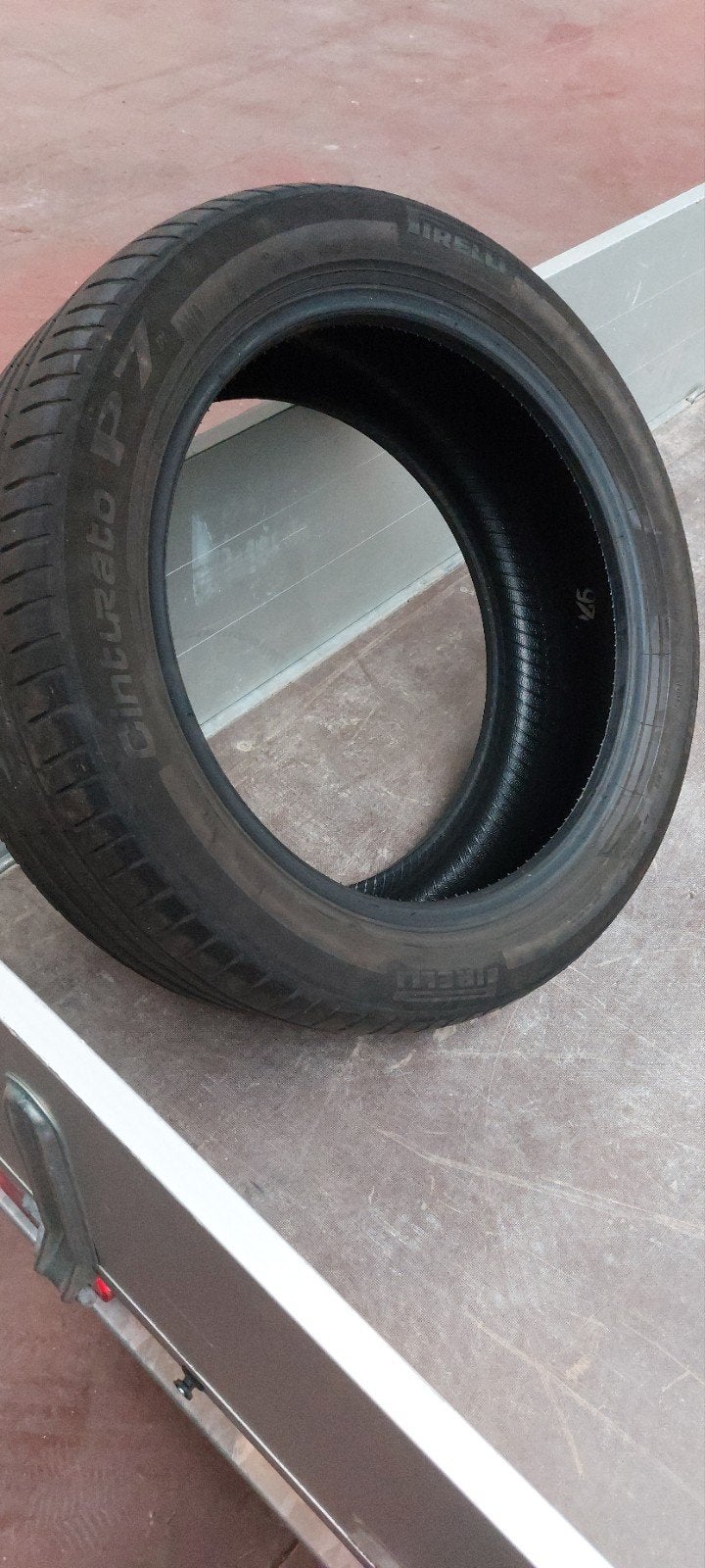 4 x Pirelli Cinturato 245/45/18 zomerband 3mm profiel, Enlèvement, Pneus été