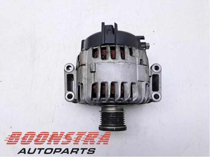 Dynamo van een Mercedes Sprinter, Gebruikt, -, Ophalen of Verzenden, -