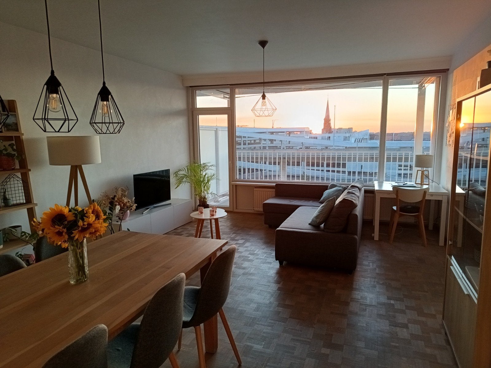 lichtrijk, instapklaar appartement met vernieuwd terras, Immo, Op zoek naar een appartement
