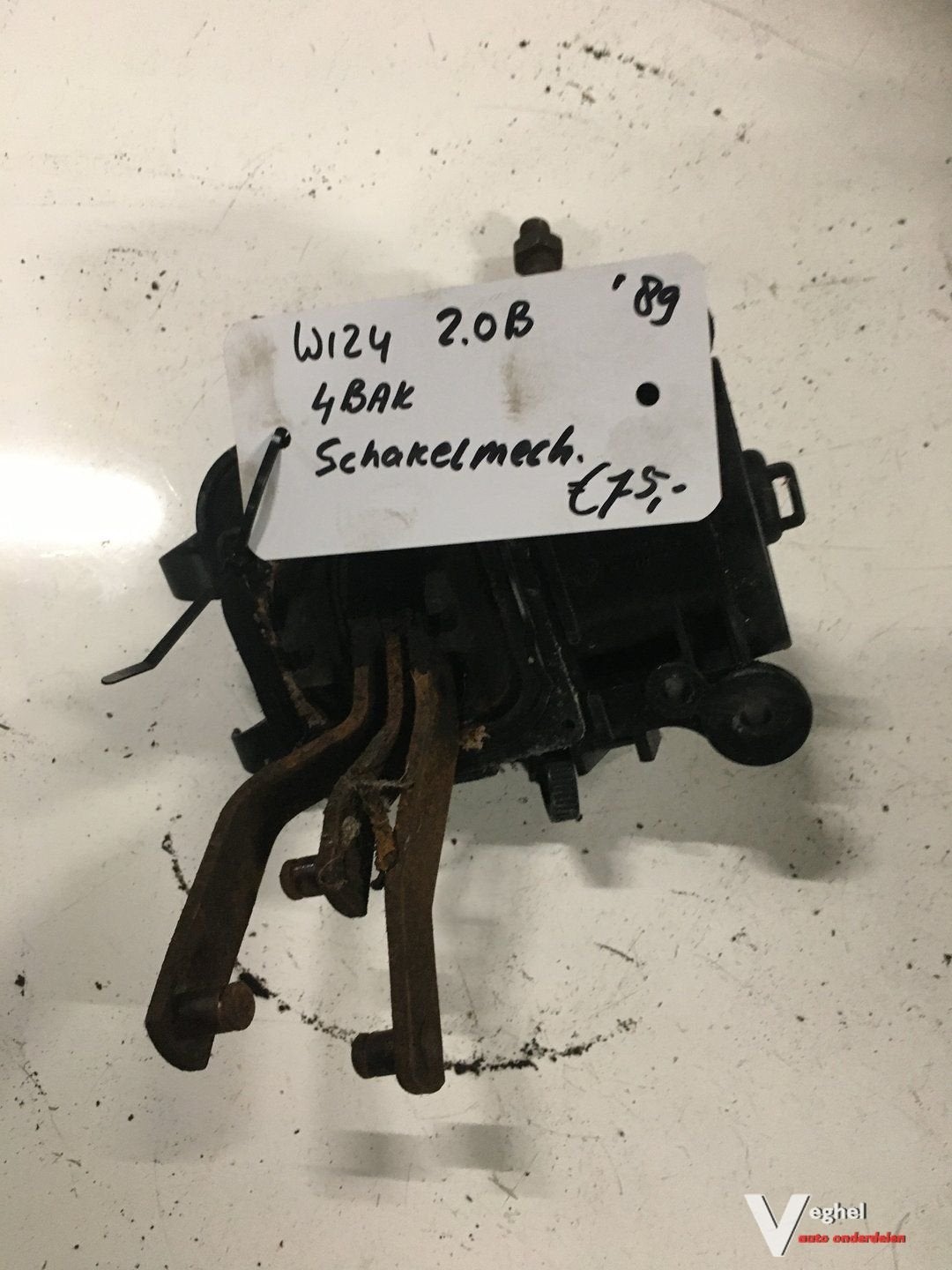 Mercedes W124 2.0 Benzine 4 bak 1989 Schakelmechanisme, Gebruikt, -, -, Ophalen of Verzenden