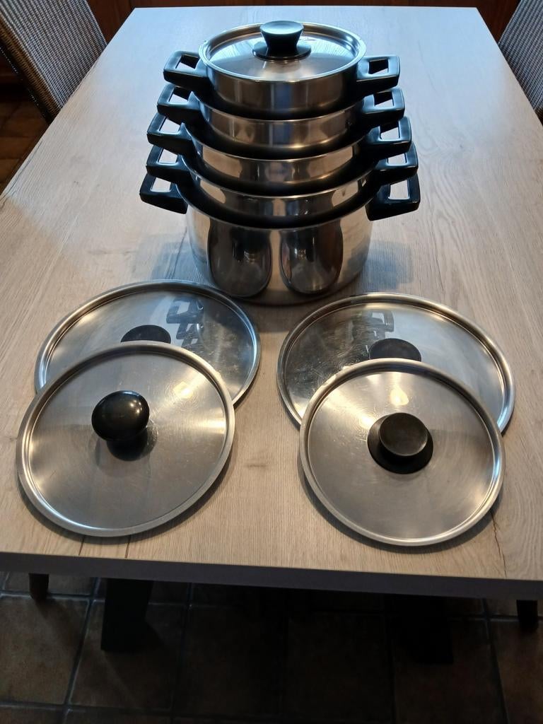 Ensemble de marmites avec couvercles : 5 pièces, Maison & Meubles, Enlèvement, Utilisé, Inox
