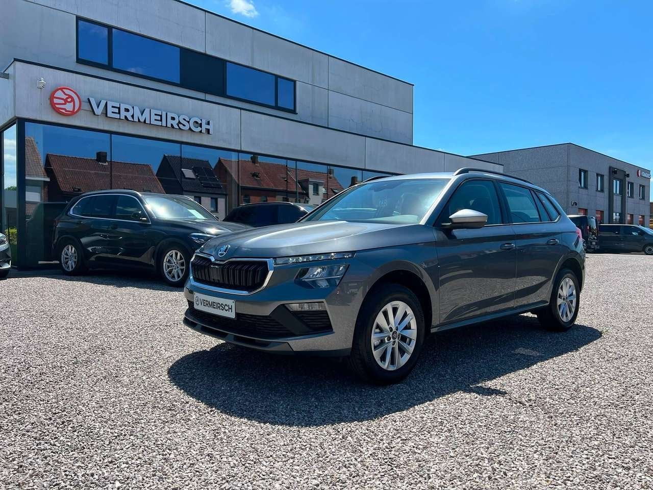 Skoda Kamiq Kamiq 1.0 TSI Selection DSG*APPLE CARPLAY*PDC*F, Autos, Skoda, 0 kg, Argent ou Gris, Achat, https://public.car-pass.be/vhr/878e31eb-3b25-4939-adf9-9af96c1820d2