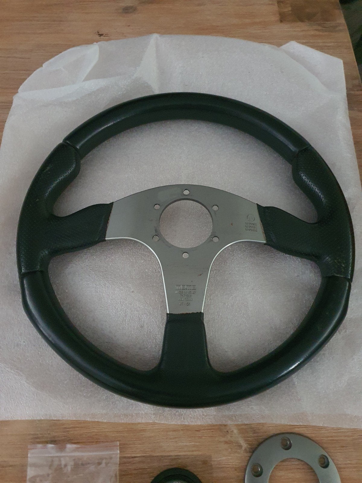MoMo sportstuur RCE350, Ophalen, Nissan