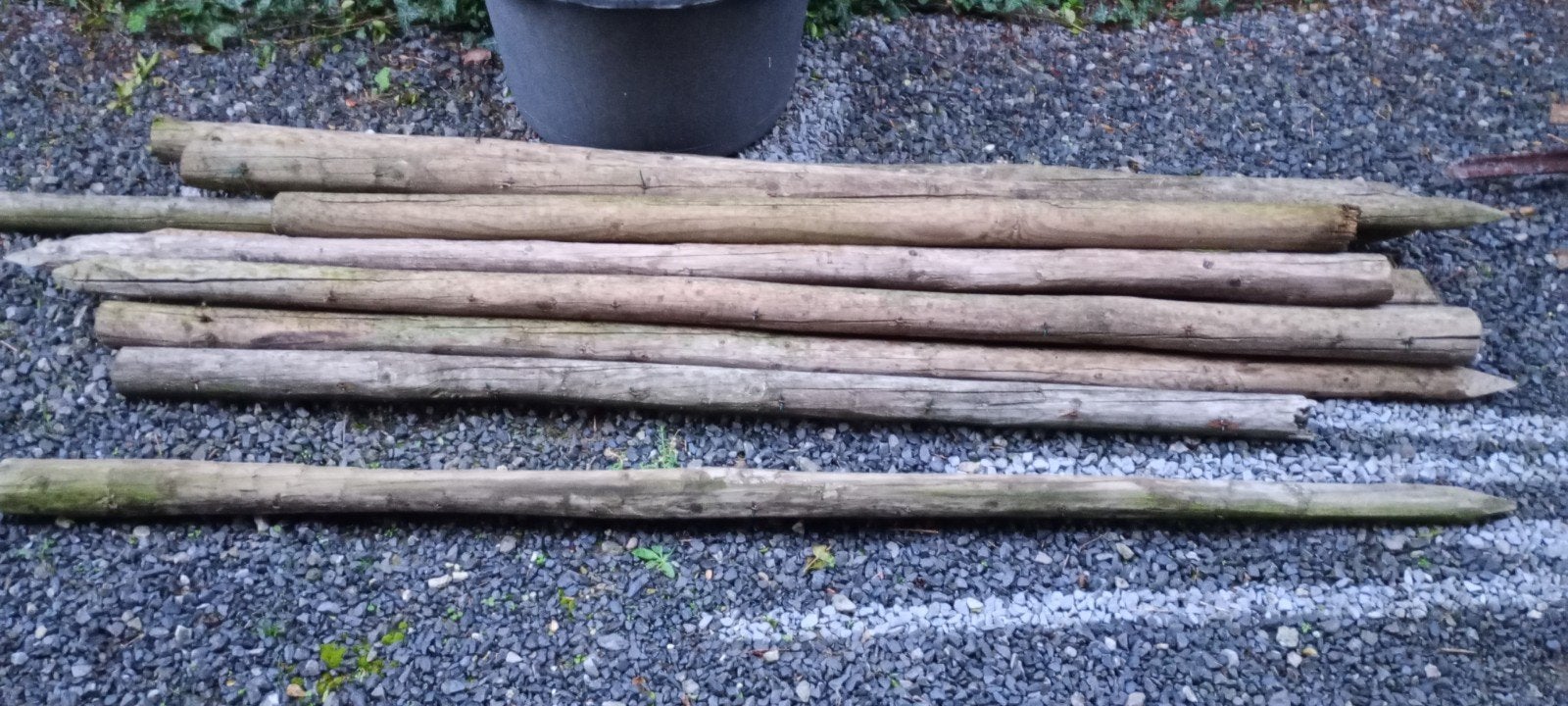 Houten tuinpalen gratis, Enlèvement, Utilisé, 180 à 250 cm, Poteaux