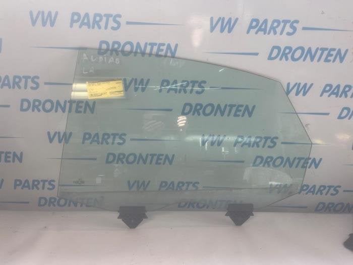Portierruit 4Deurs links-achter van een Audi A8, Gebruikt, -, -, -