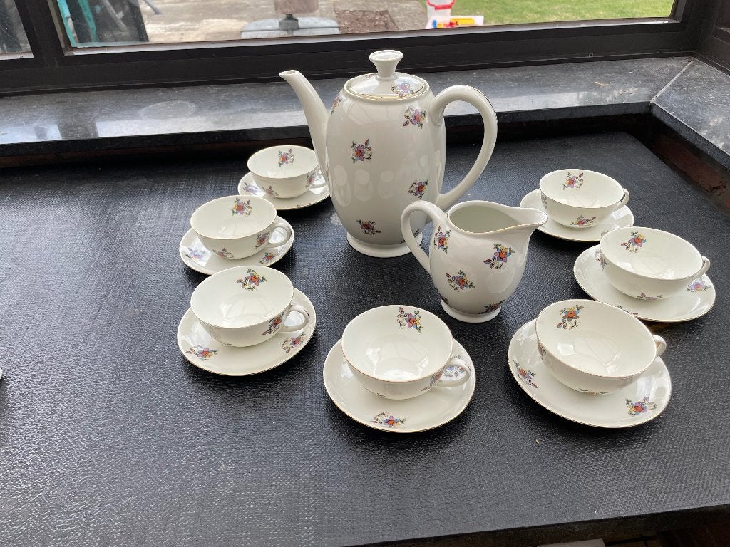 9delig thee service, Ophalen