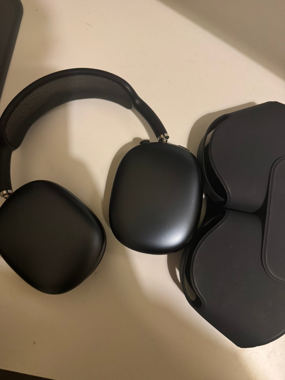 Airpod Max, Ophalen, Gehoorbeschermer, Zo goed als nieuw, Apple