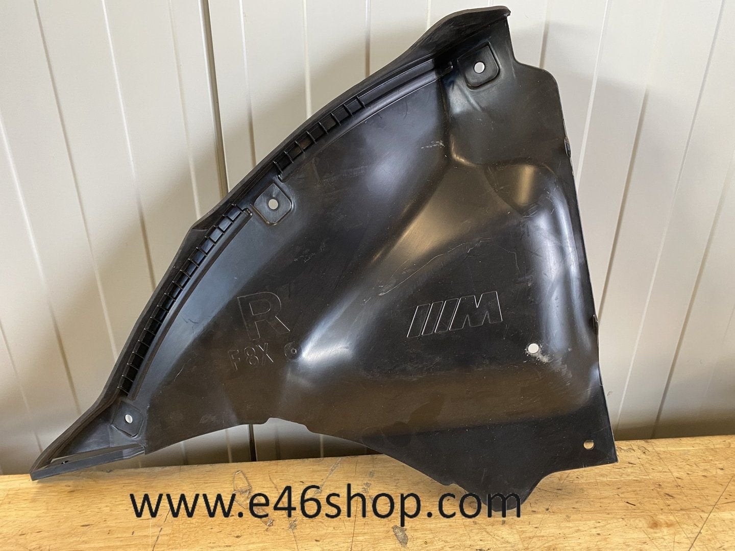 DEFLECTOR BODEMPLAAT BMW  M3 M4 OE 51718054282, Neuf, -, -, Enlèvement ou Envoi