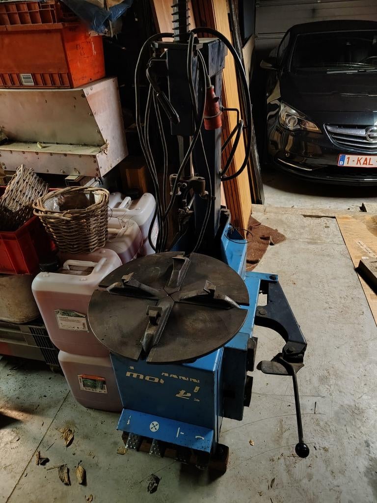 Bandenmachine, Auto diversen, Autogereedschap, Ophalen of Verzenden