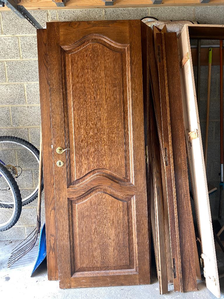 Deux portes chenes, Enlèvement
