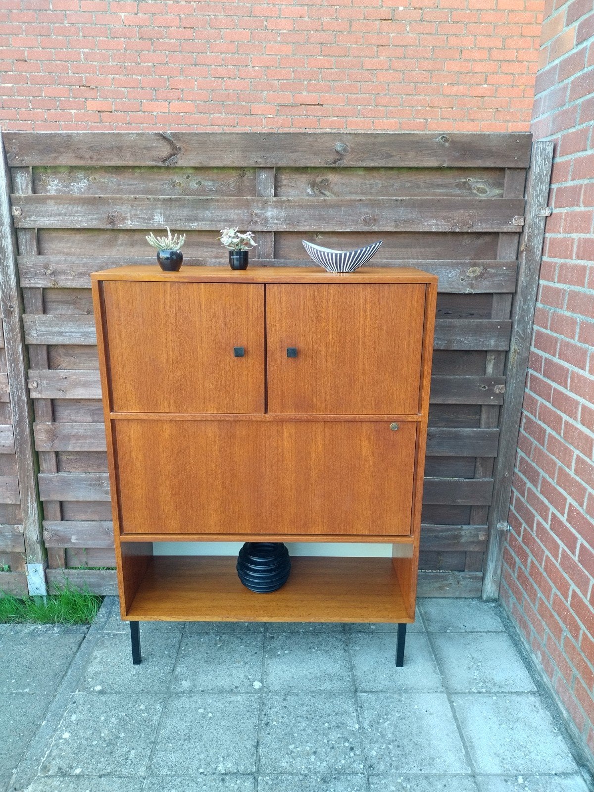 Meuble buffet scandinave vintage, Maison & Meubles, Armoires | Buffets, Enlèvement, Teck