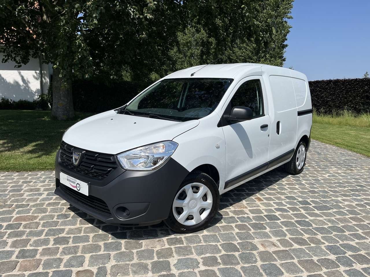 Dacia Dokker 1.3 TCe Work Edition  S/S (EU6.2)/56400km/Airc, Auto's, Dacia, 75 kW, 1281 kg, Zwart