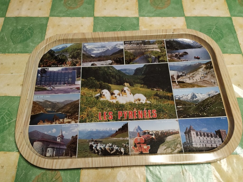 souvenier opdienschaal 40x28cm les pyrenees, Ophalen of Verzenden