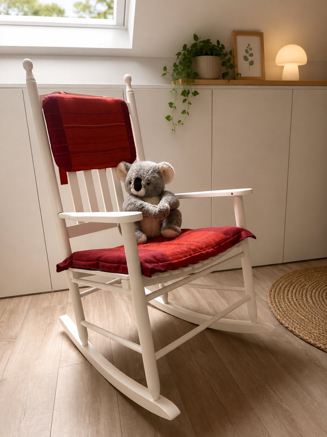 Mooie houten schommelstoel – uitstekende staat, Kinderen en Baby's, Ophalen, Zo goed als nieuw