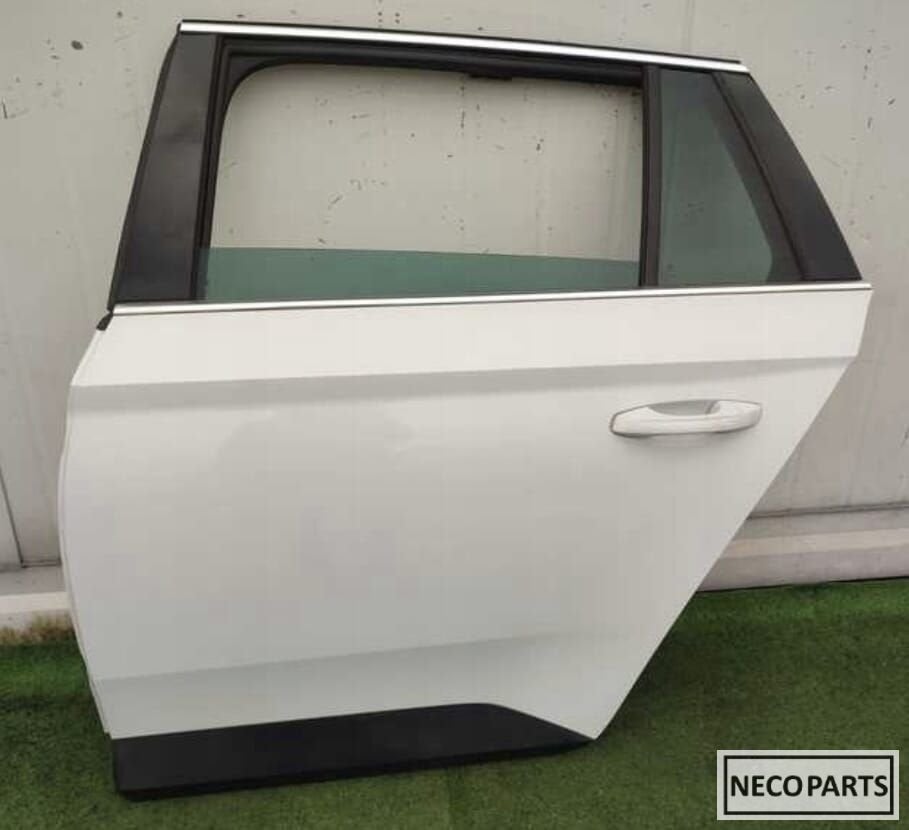 SKODA SUPERB 3V9 SCOUT PORTIER DEUR KLEUR LS9R ORIGINEEL, Arrière, -, Haillon arrière, Utilisé