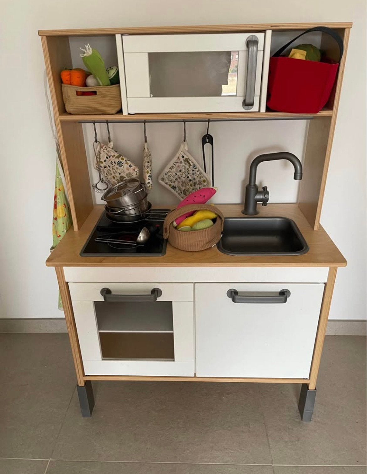 Cuisine enfant ikea sans accessoires, Enlèvement, Utilisé, Bois, Jouer à la cuisine