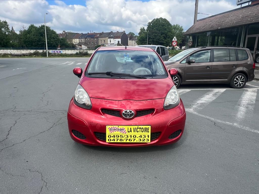 Toyota Aygo 2011 annee 1.0cc boite automatique 0032478767323, Auto's, Toyota, Stof, 50 kW, Bedrijf, 3 cilinders