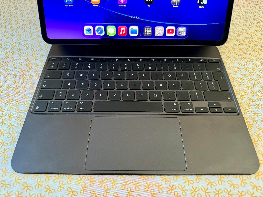 iPad Pro 13” M5 1TB + Pencil Pro + Magic Keyboard, Informatique & Logiciels, Gris, Apple iPad, 13 pouces ou plus, Comme neuf