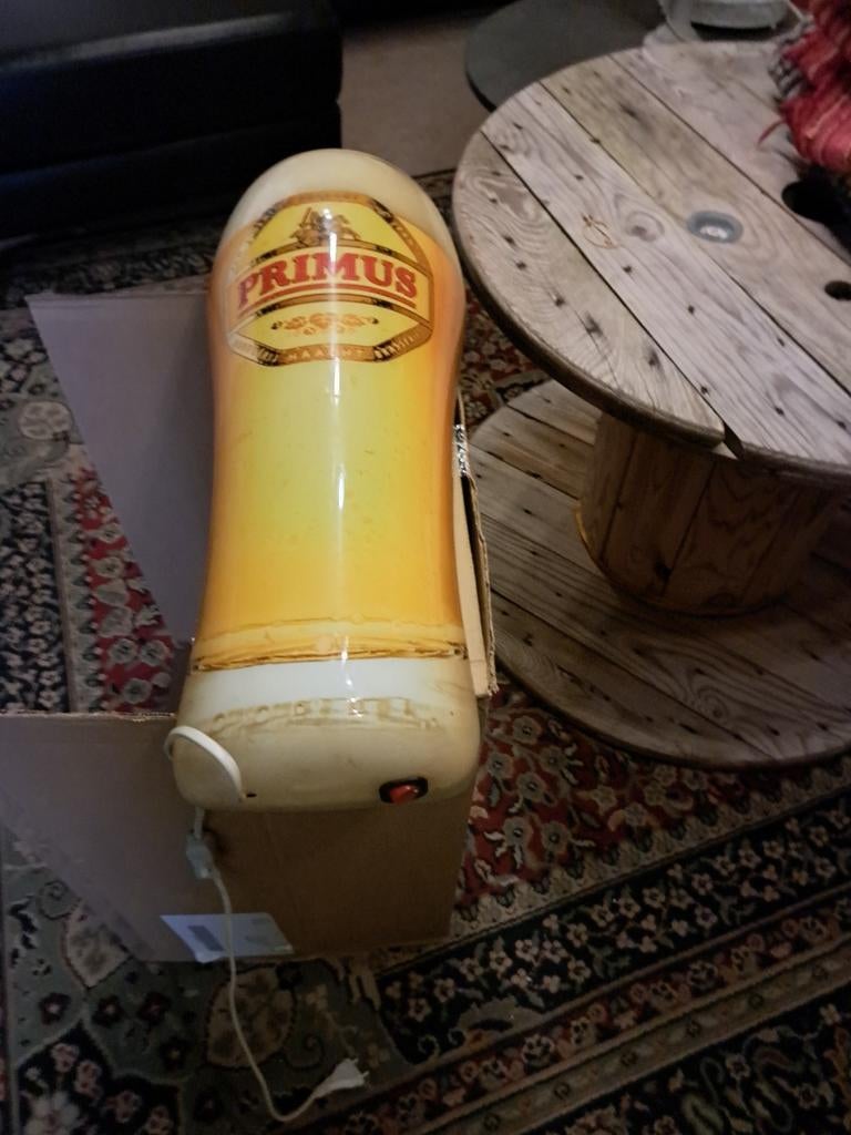 Retro light reklame primus, Ophalen