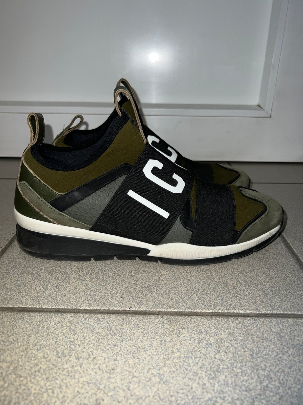 Dsquared2 icon maat 40, Ophalen, Zo goed als nieuw