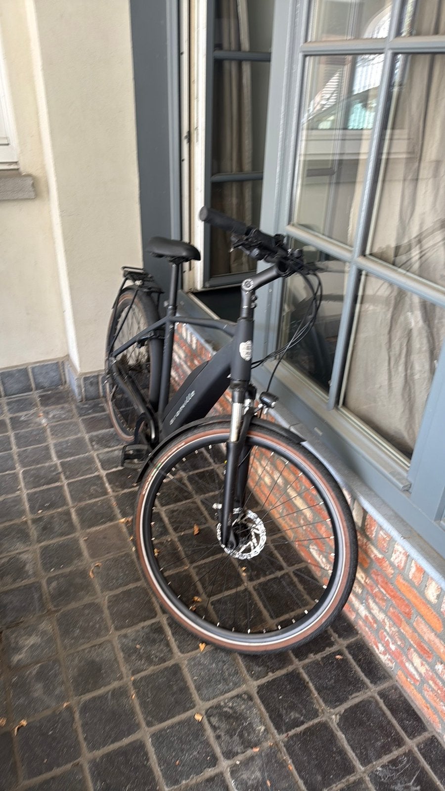 Electrische fiets, Fietsen en Brommers, Ophalen, Zo goed als nieuw