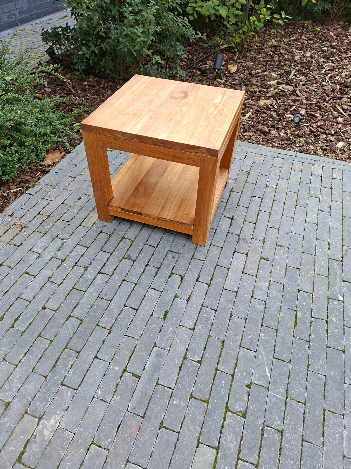 Teaken bijzet / salontafeltje 50x50x45 hoog, Minder dan 55 cm, Vierkant, Zo goed als nieuw, Hout