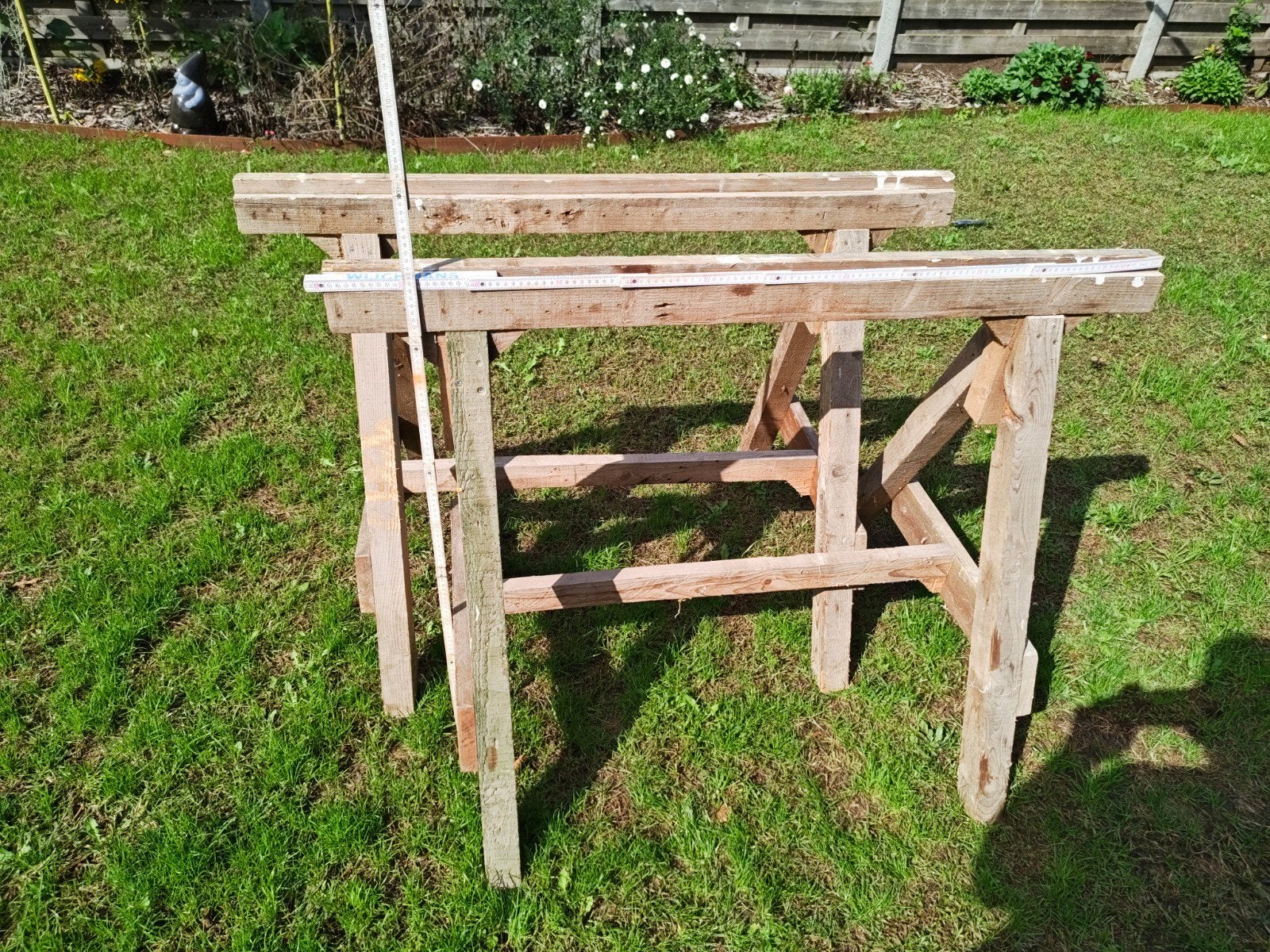 2 mooie rustieke houten schragen, Ophalen