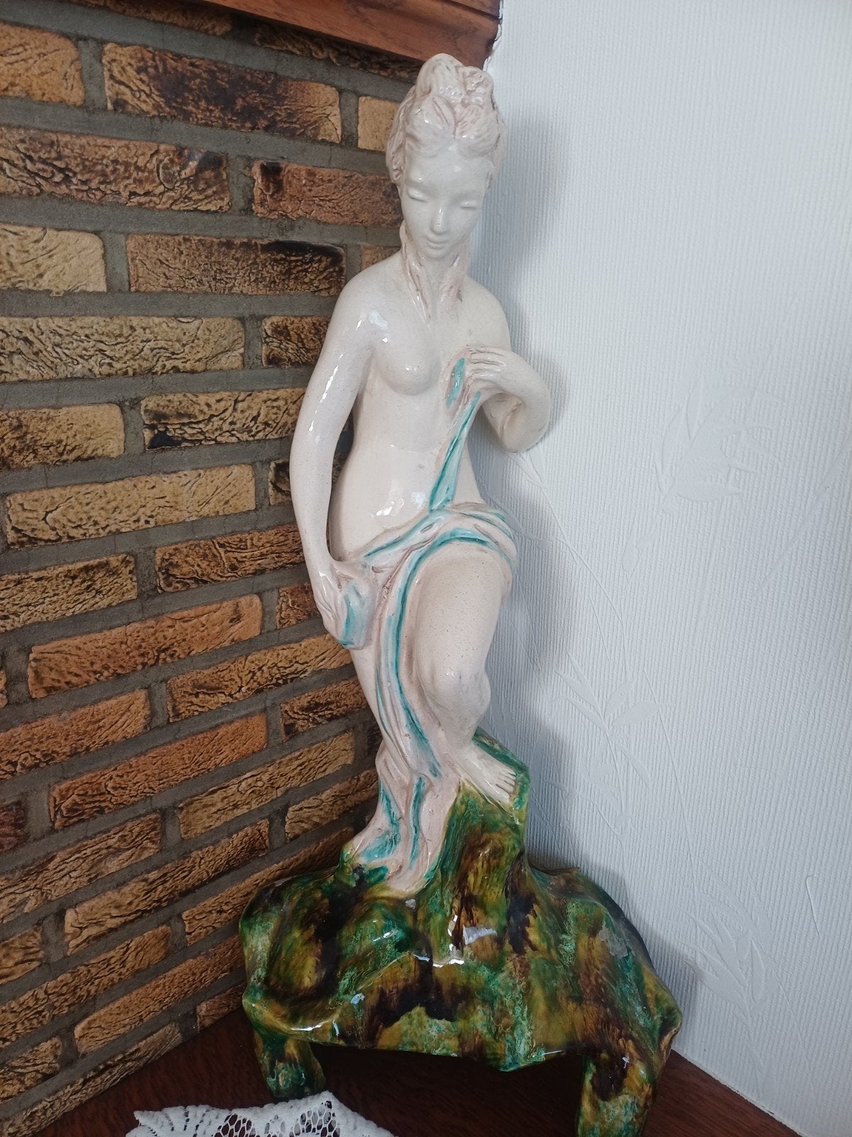 mooi beeldje van vrouw., Enlèvement, Utilisé, Humain