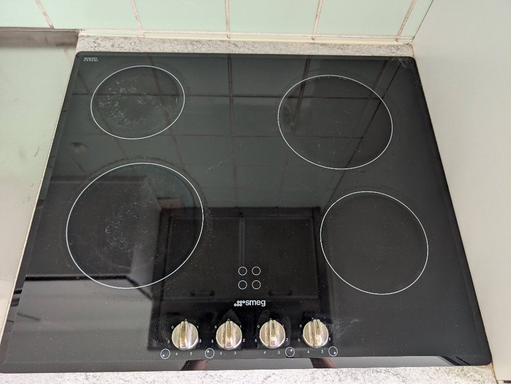 Smeg 4-zone keramische kookplaat, Elektronische apparatuur, Ophalen, Gebruikt, 4 kookzones, Inbouw