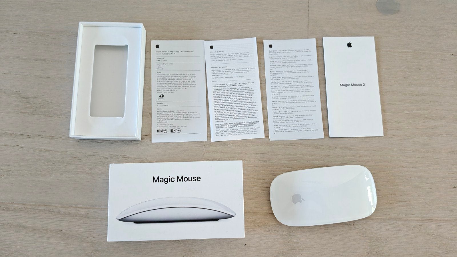 Apple Magic mouse 2, Informatique & Logiciels, Souris, Enlèvement, Souris, Apple