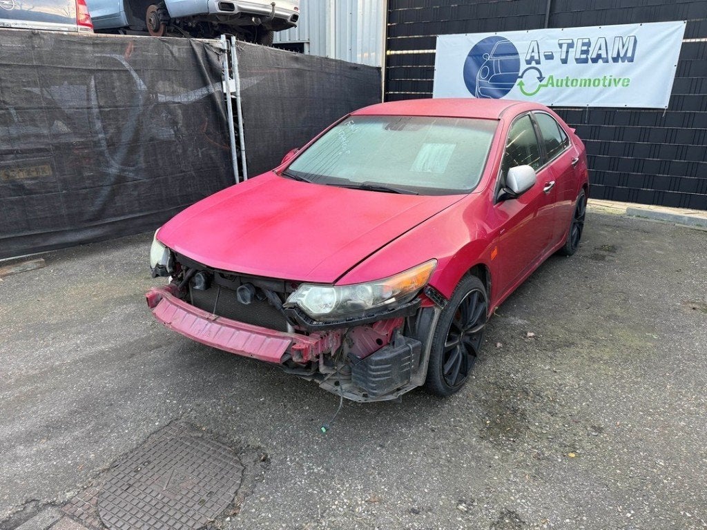 AILE AVANT GAUCHE Honda Accord (CU) (01-2008/06-2015), Hanauer Landstraße  222-224
60314  Frankfurt am Main, DE, Honda, Garde-boue