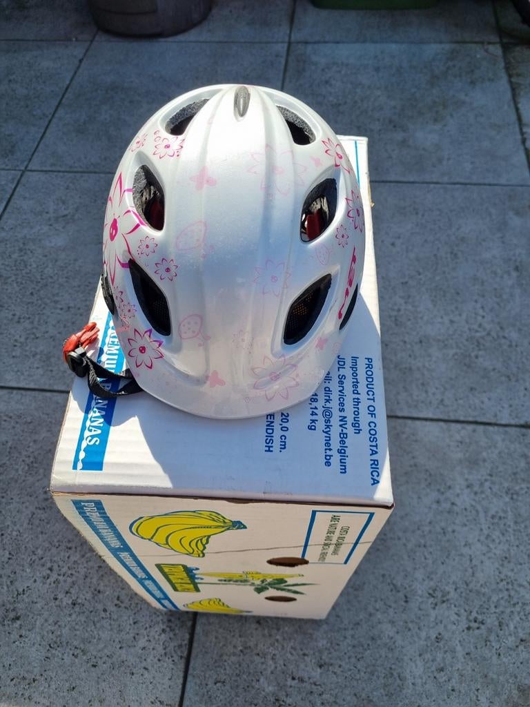 Kinder helmen voor op de fiets, Fietsen en Brommers, Fietsaccessoires | Fietshelmen, Ophalen