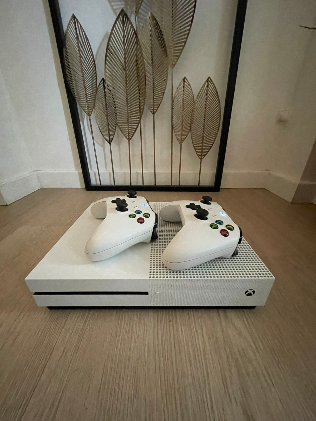 Xbox One S 1to - Avec deux manettes, Enlèvement ou Envoi, Comme neuf, Xbox One