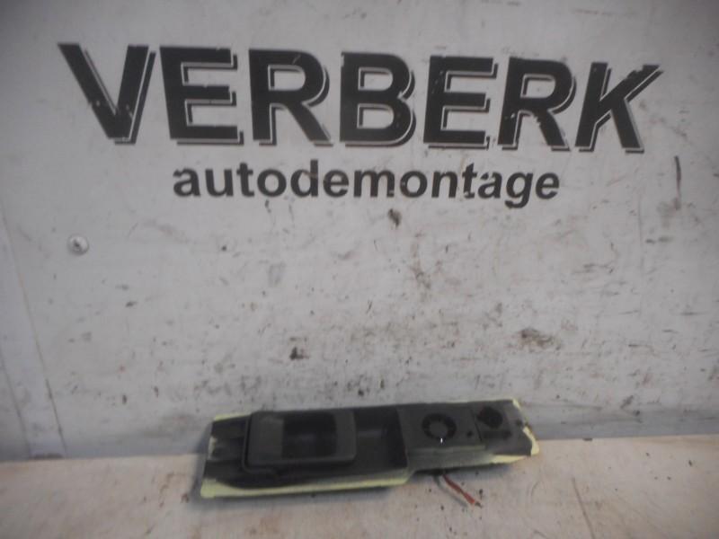 PORTIERGREEP BINNEN LINKS Volvo 480 (01-1986/07-1996), Auto-onderdelen, Carrosserie, Volvo, Links, Gebruikt